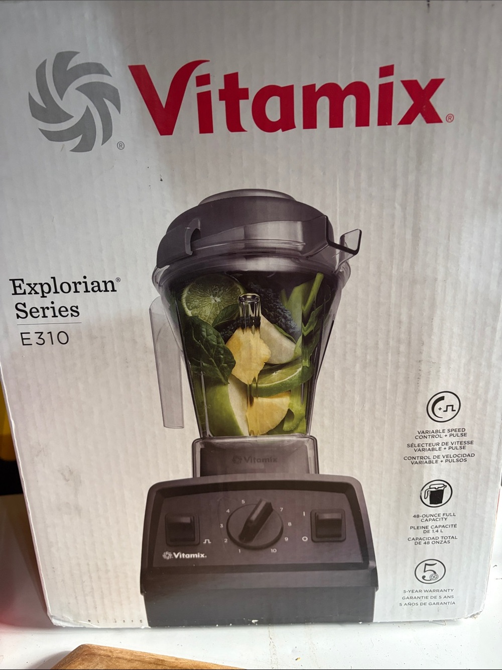 Vitamix High-Performance Blender - White Box
